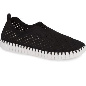 Ilse Jacobsen Tulip 139 Perforated Slip-on Sneaker